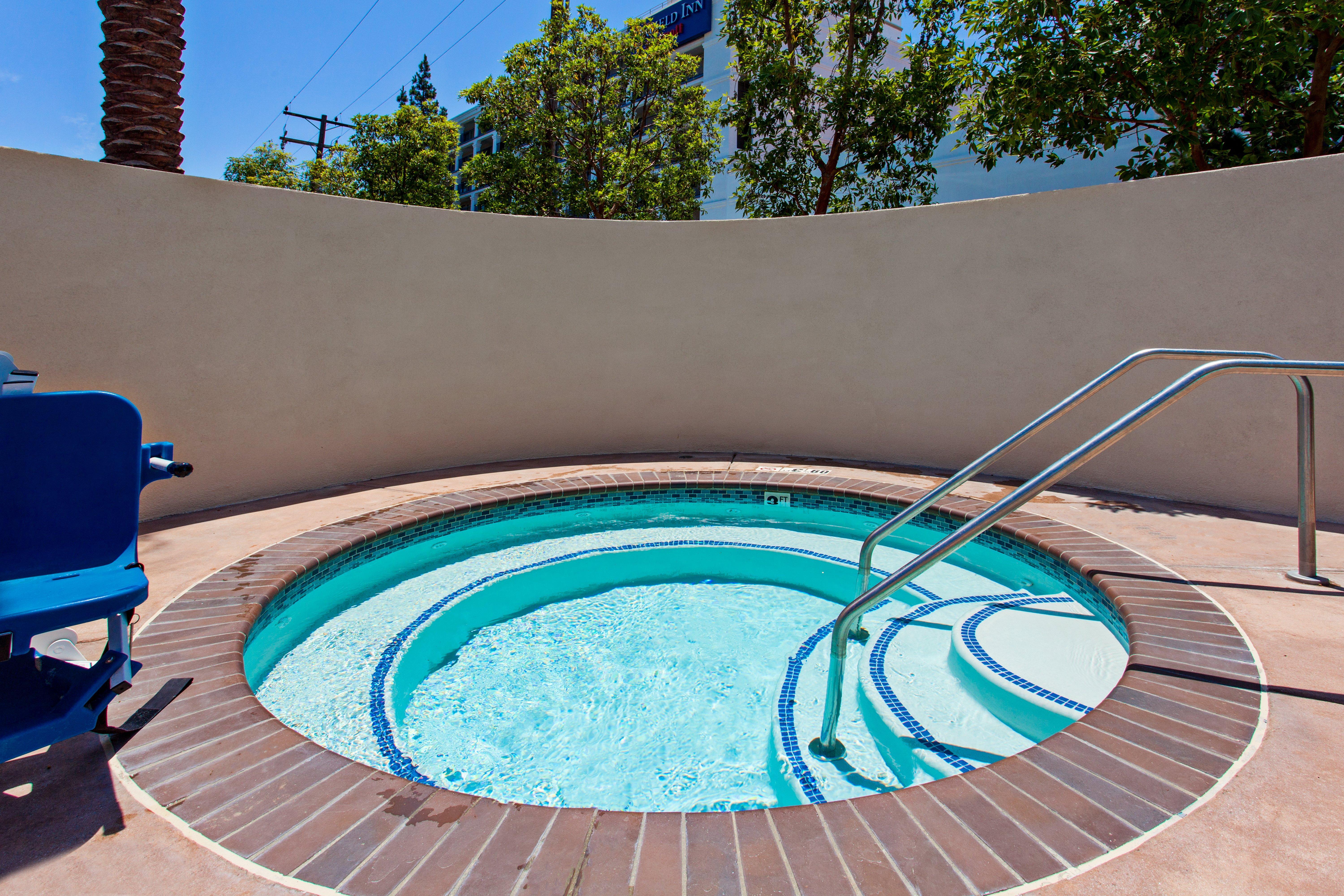 Holiday Inn Express&Suites Anaheim Resort Area, an IHG Hotel Exterior foto